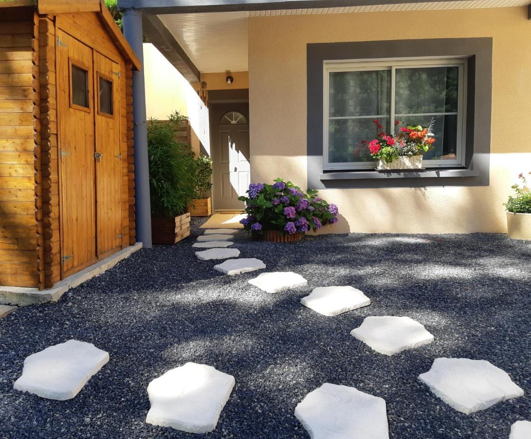 Maison Du Val Du Loup Bed & Breakfast *